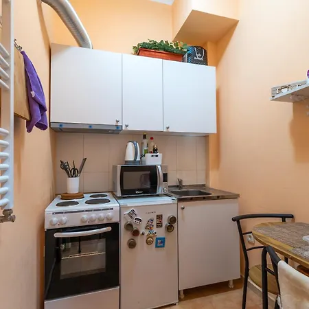 Charming Retreat Apartment Sofia